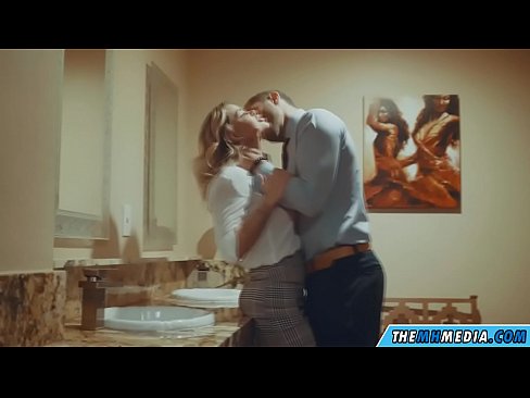 ❤️ Uma blonde obugaxayo ekuyenga endlini yangasese yomphakathi Ividiyo yocansi kithi zu.special-grasser.ru ❌❤